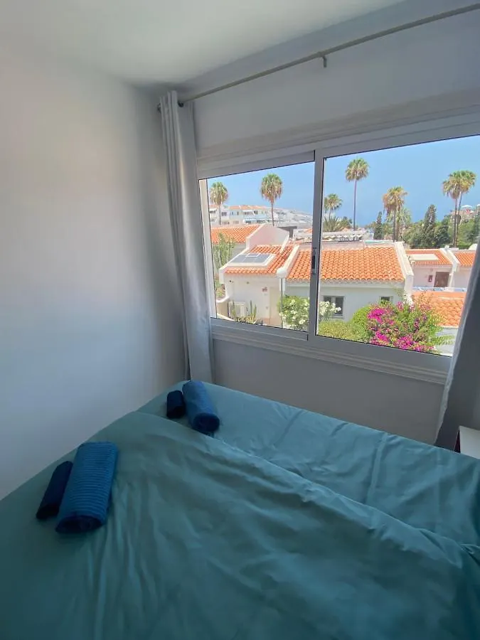 אדחה Island Village Ocean View דירה